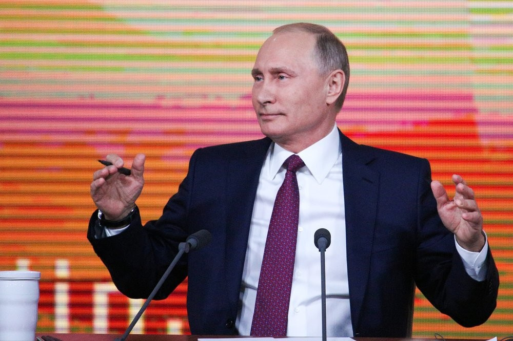 Путин драсна върху чисто нов камион и го прати в историята ВИДЕО