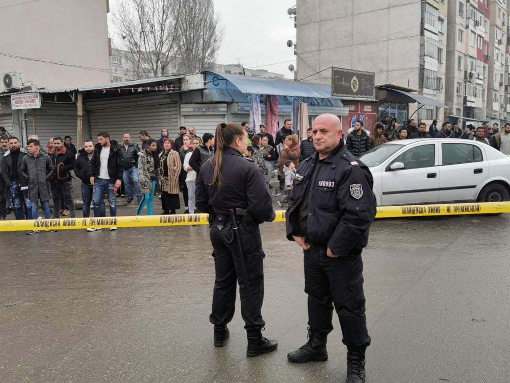 Първо в БЛИЦ! Лъсна причината за смъртоносното клане в „Столипиново“ СНИМКИ 18+