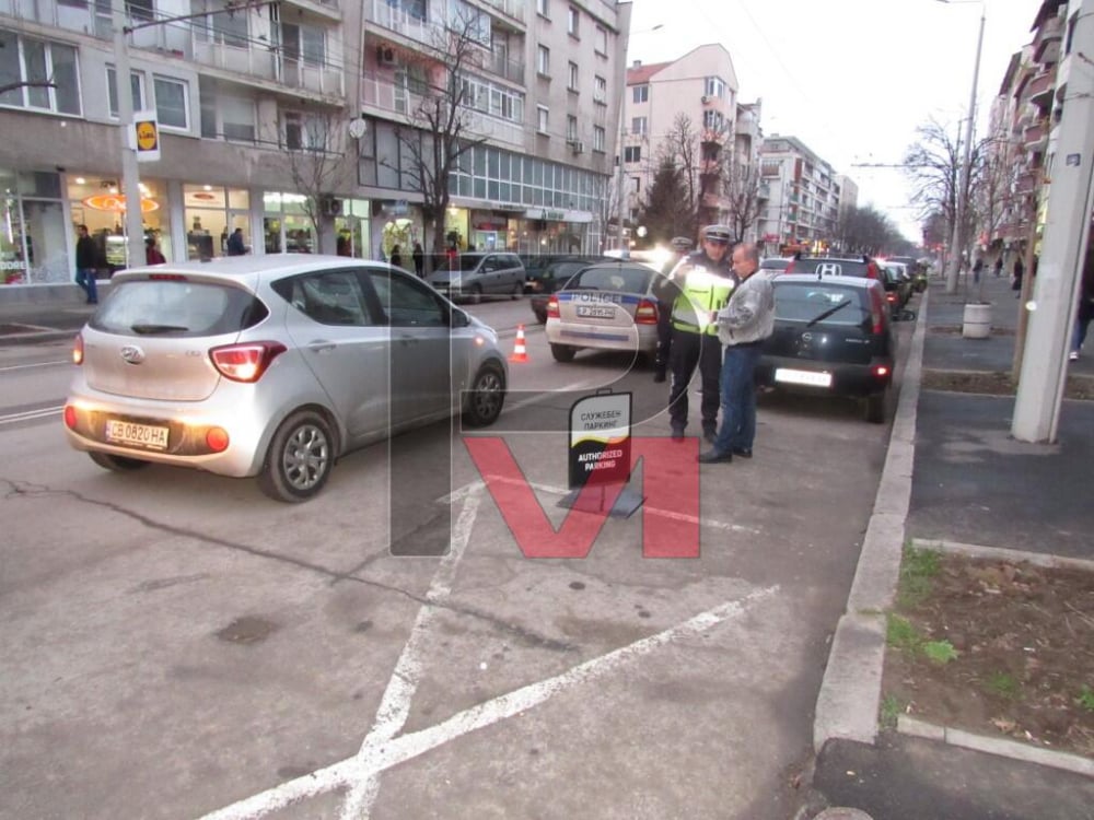 Две коли пометоха 4-годишно в Русе пред очите на ужасената му майка ВИДЕО