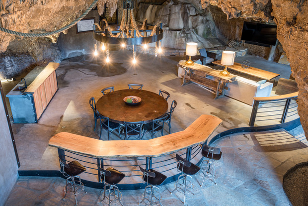 Най-луксозната пещера в света бе обявена за продажба