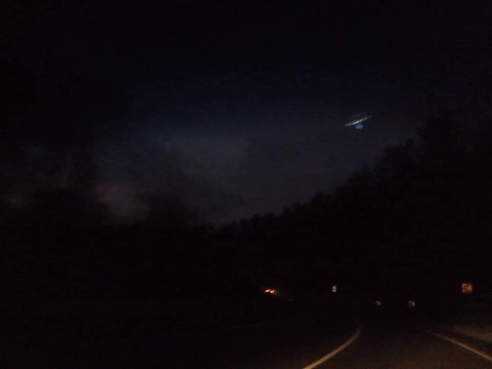 Мрежата онемя от нощни СНИМКИ на НЛО в небето над Ябланица 