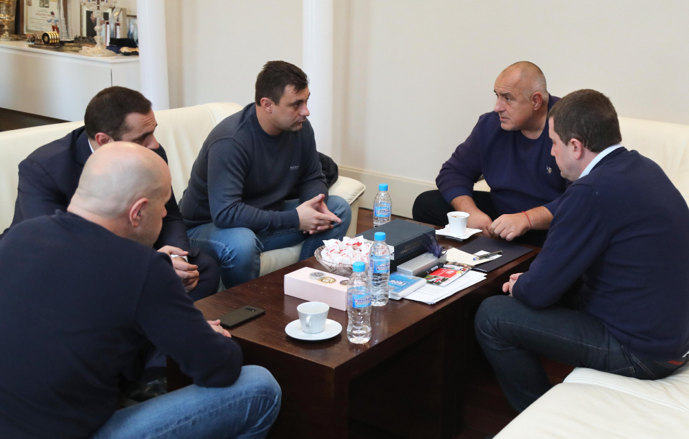 Борисов проведе извънредна среща заради ужаса в Перник СНИМКИ
