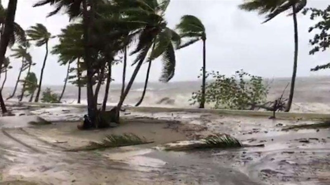 Страшни новини от Фиджи заради циклона Сарай