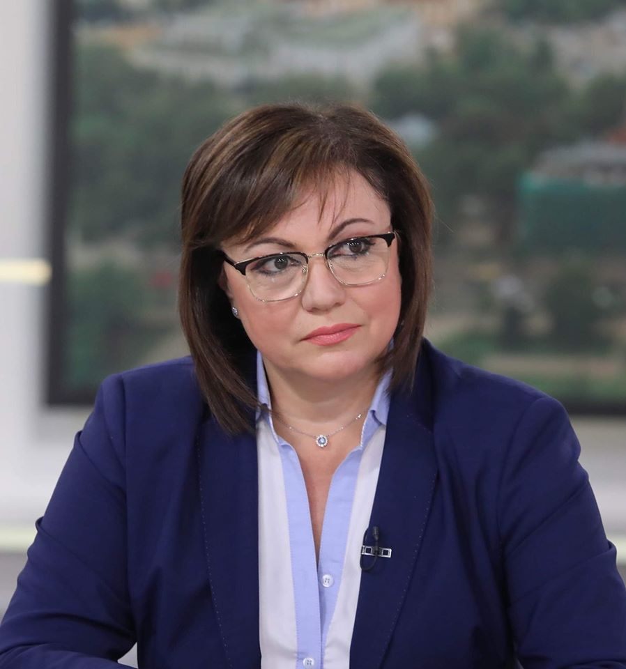 Нинова захапа Борисов: Има трима виновни за боклука, единият е премиерът