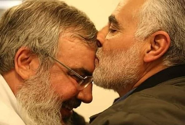 Вижте с кого се целува убитият генерал Сюлеймани на последните си СНИМКИ