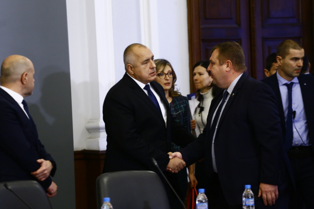 ГЕРБ и ВМРО обсъждат ключови въпроси около новата Конституцията