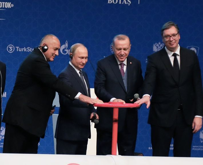 Вижте как Борисов завърта крана на "Турски поток" ВИДЕО