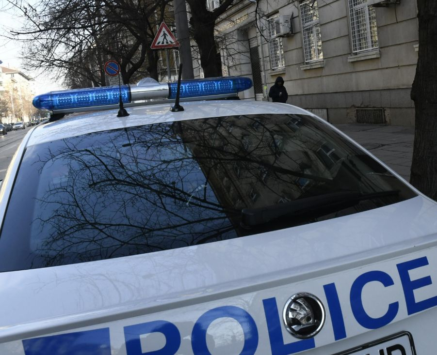 13 нарушиха карантината в Пловдивско, прибират ги с полиция