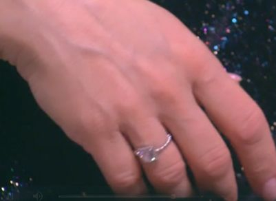 Лора Караджова показа пръстена от Марсел ВИДЕО