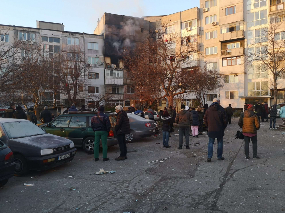 Мистерията около взрива във Варна се заплита, апартаментът е бил на... СНИМКИ