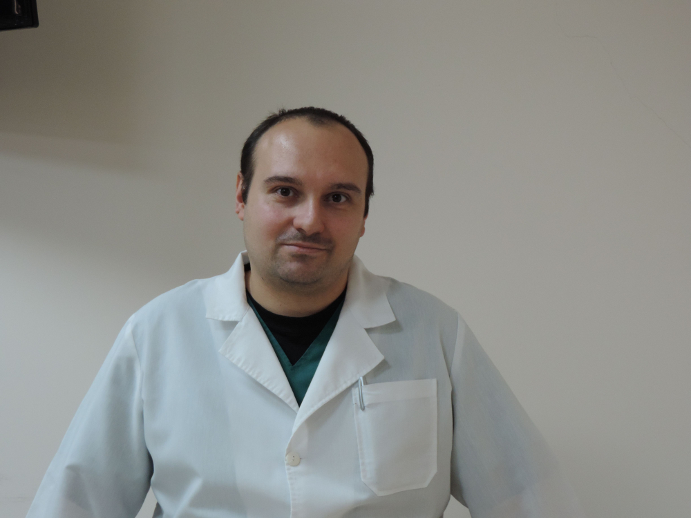 Д-р Илия Цеков, началник лаборатория по вирусология в ДКЦ „Софиямед“: Навременната диагностика на грип помага за бързо справяне със заболяването