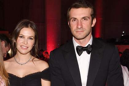 Бившата на Абрамович вдигна приказна сватба с гръцки милиардер СНИМКА