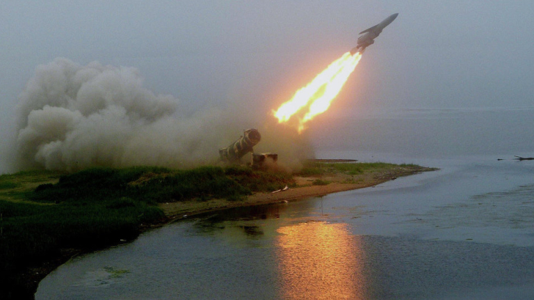 Русия въоръжава една от фрегатите си с хиперзвуковата ракета "Циркон"