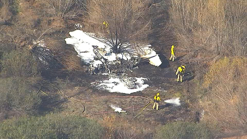 Самолет се разби в Калифорния СНИМКИ