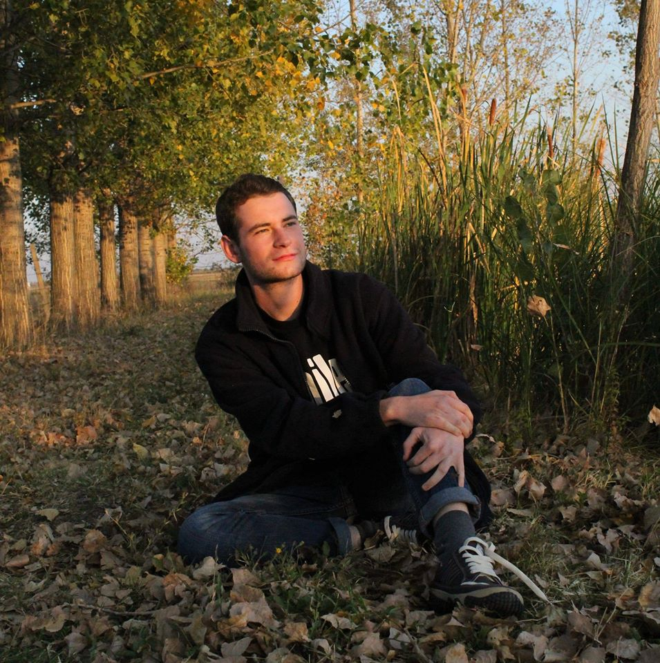 20-г. студент от СУ изчезна мистериозно в София, телефонът му мълчи дни наред, дирят го под дърво и камък 