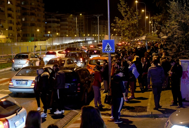 Паника в Тирана след силно земетресение