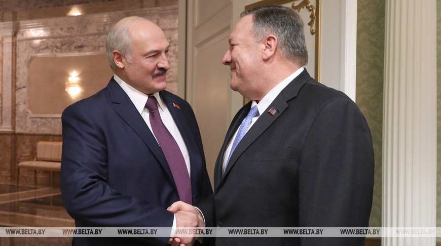 Лукашенко се пошегува с Помпео относно "диктатурата" в Беларус ВИДЕО 