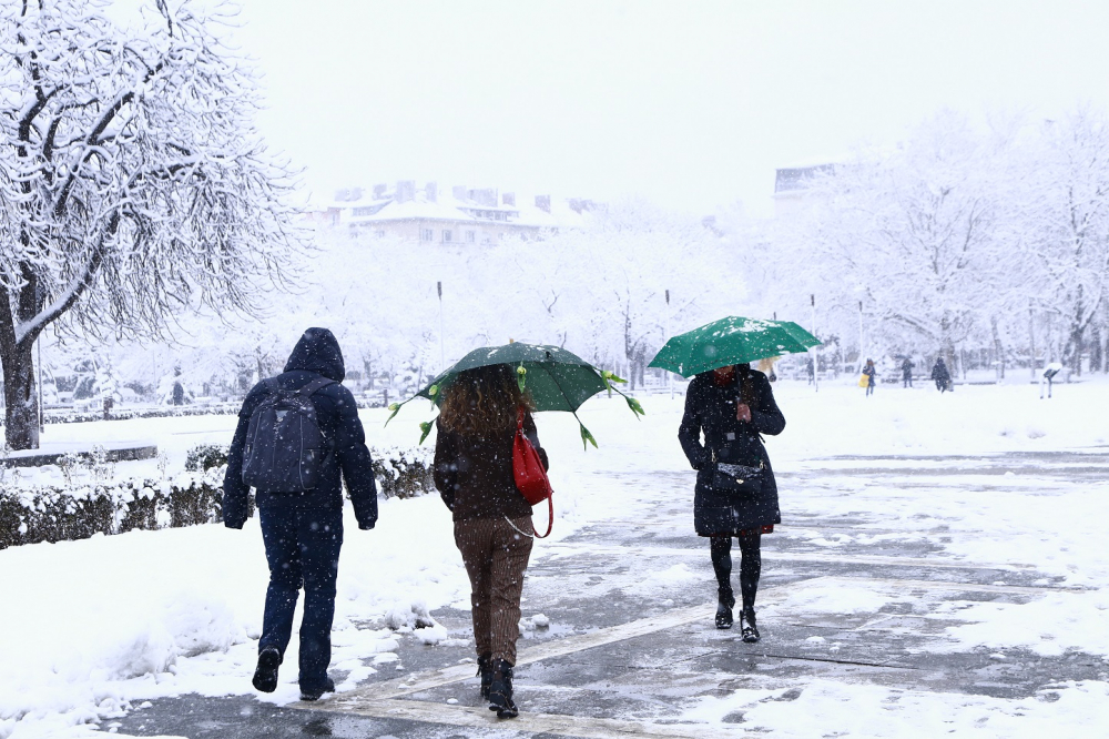 Метеорологът Петър Янков: Първият сняг започва да вали още в... 
