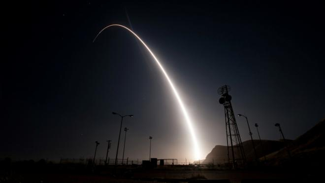 Newsweek: В САЩ са провели изпитания на нова балистична ракета една година преди изтичането на START-3