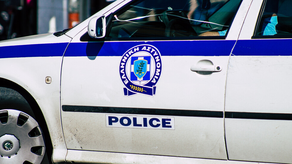 Гръцки полицай се оказа страшен бандит с 11 грабежа 