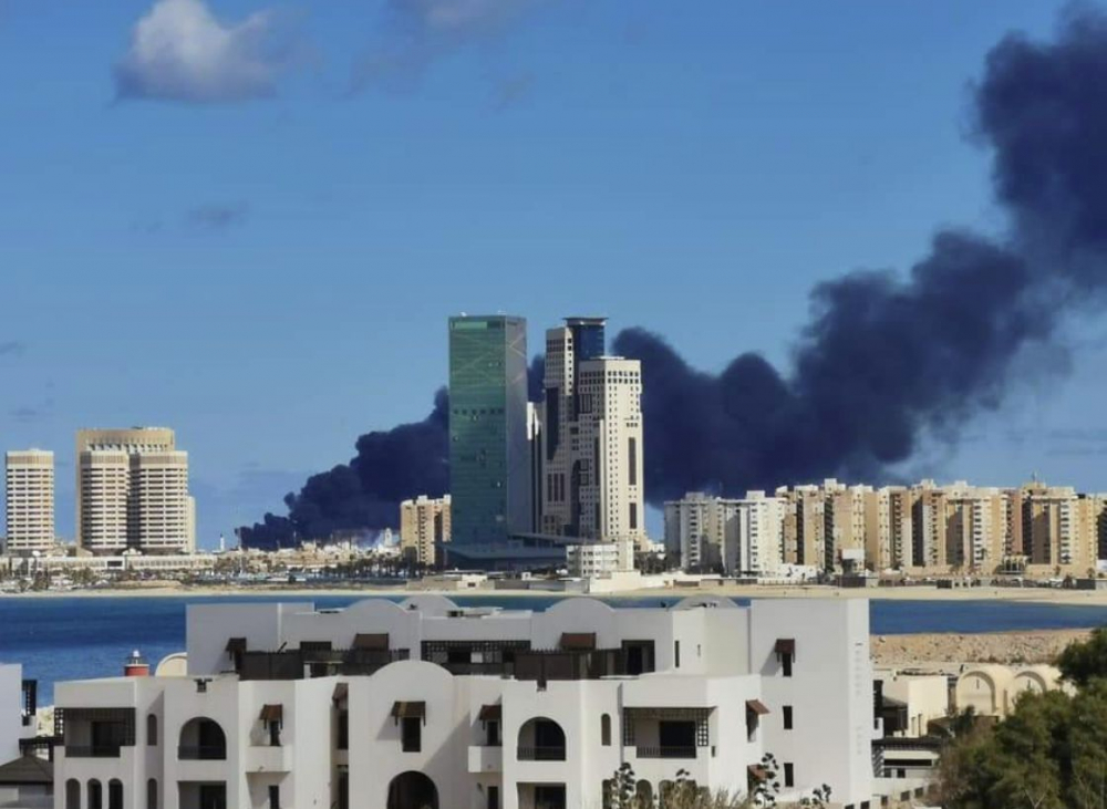 Започна ли войната?! Армията на Хафтар атакува и потопи турски кораб с оръжия в Триполи ВИДЕО 
