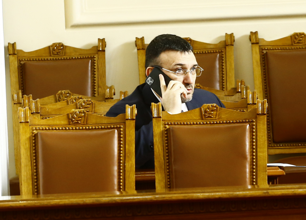 Министър Маринов огласи чудо, случило се при извънредно положение и какво следва