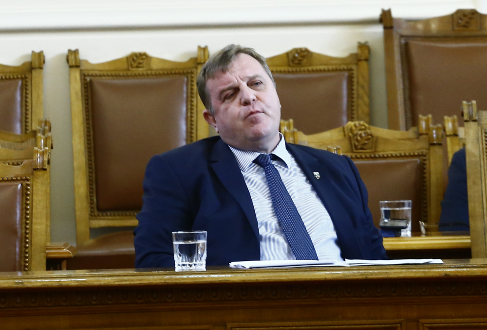Каракачанов повдигна завесата около предстоящия коалиционен съвет 