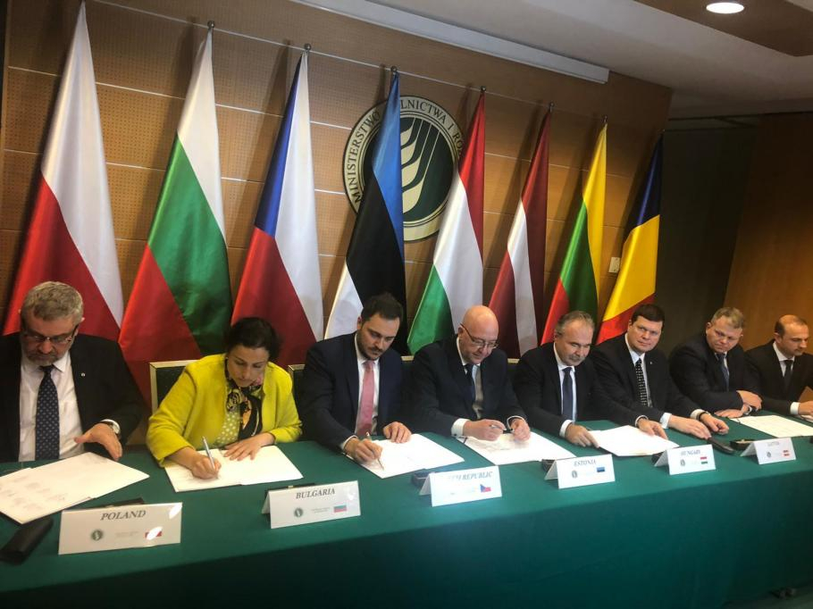България и още 7 държави поискаха изравняване на плащанията в ЕС