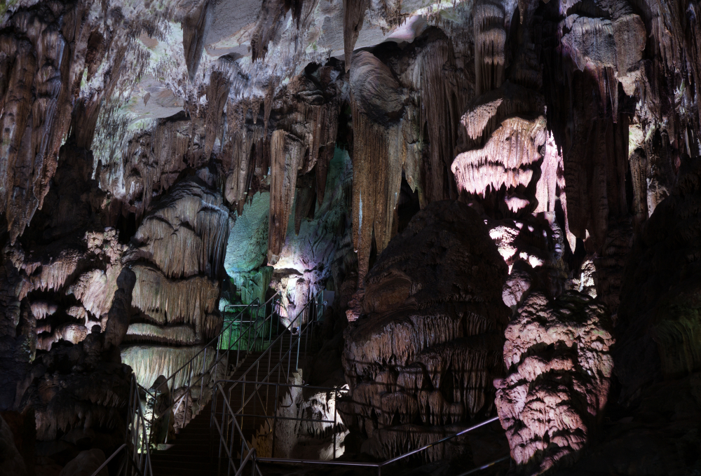 Срути се входа на пещерата "Леденика" във Врачанския балкан