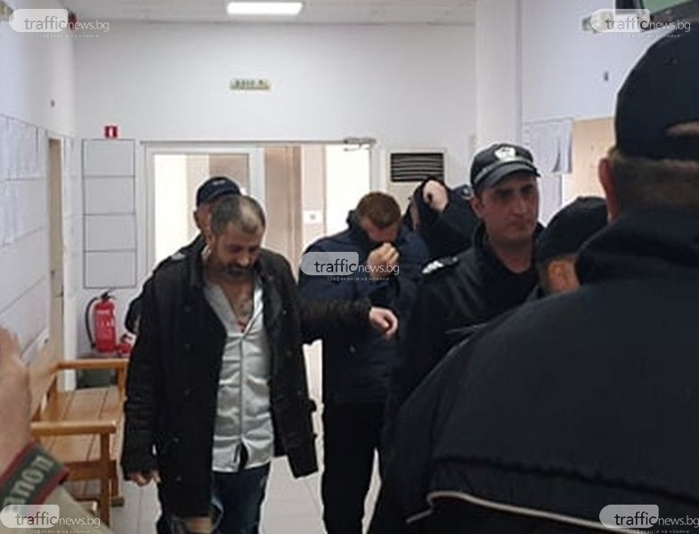 Закопчаните при зрелищна акция в еротичен клуб в Пловдив си изпатиха СНИМКИ