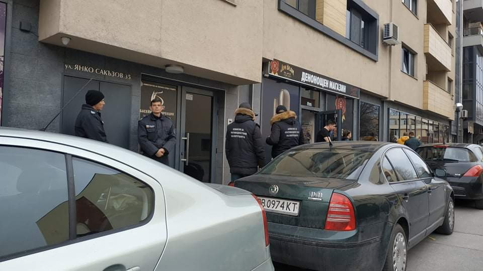Петима задържани при мощната акция в Басейнова дирекция-Пловдив