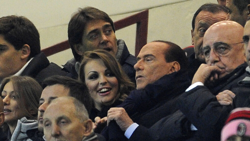 Изплуваха нови подробности за любовния живот на Берлускони