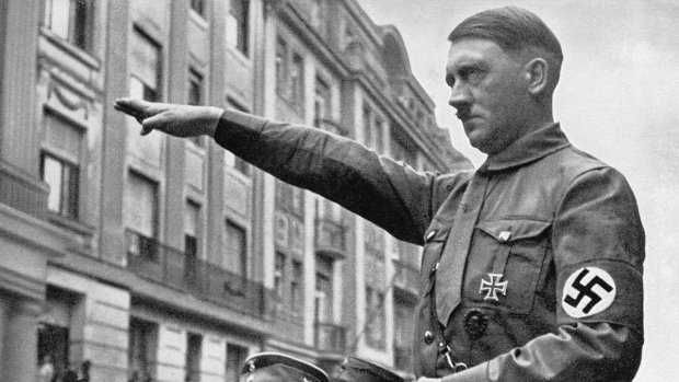 Откриха секретен списък с имената на 12 000 нацисти СНИМКА