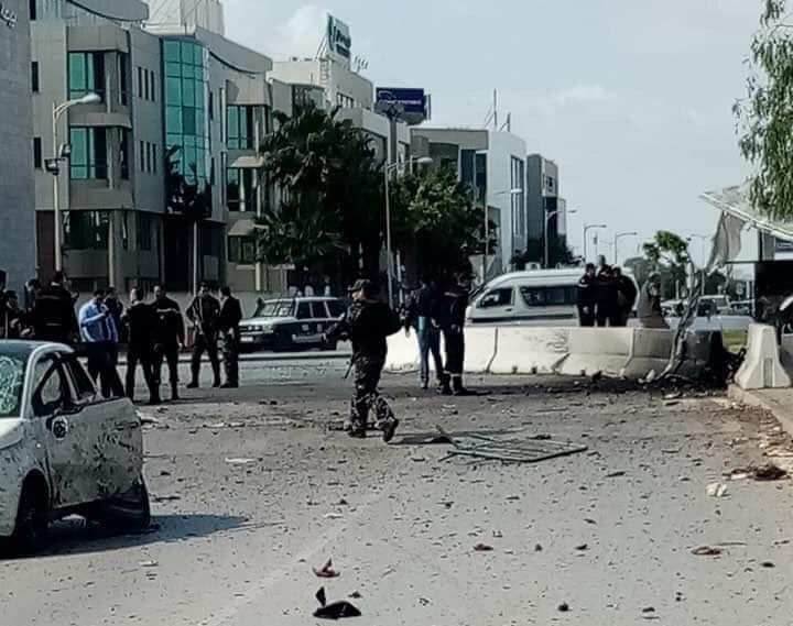 Адски взрив до американското посолство в Тунис ВИДЕО