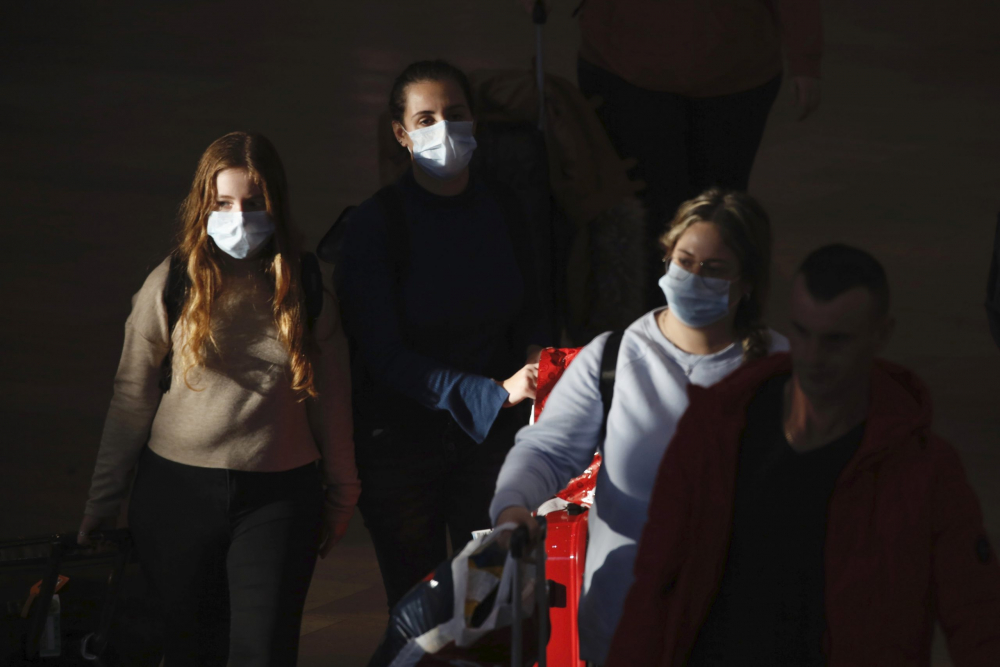 Испания с цунами от извънредни мерки срещу коронавируса 