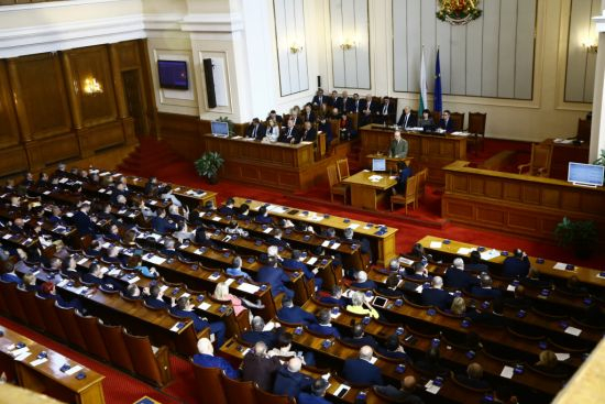 Официално: Парламентът обяви извънредно положение в цяла България! 