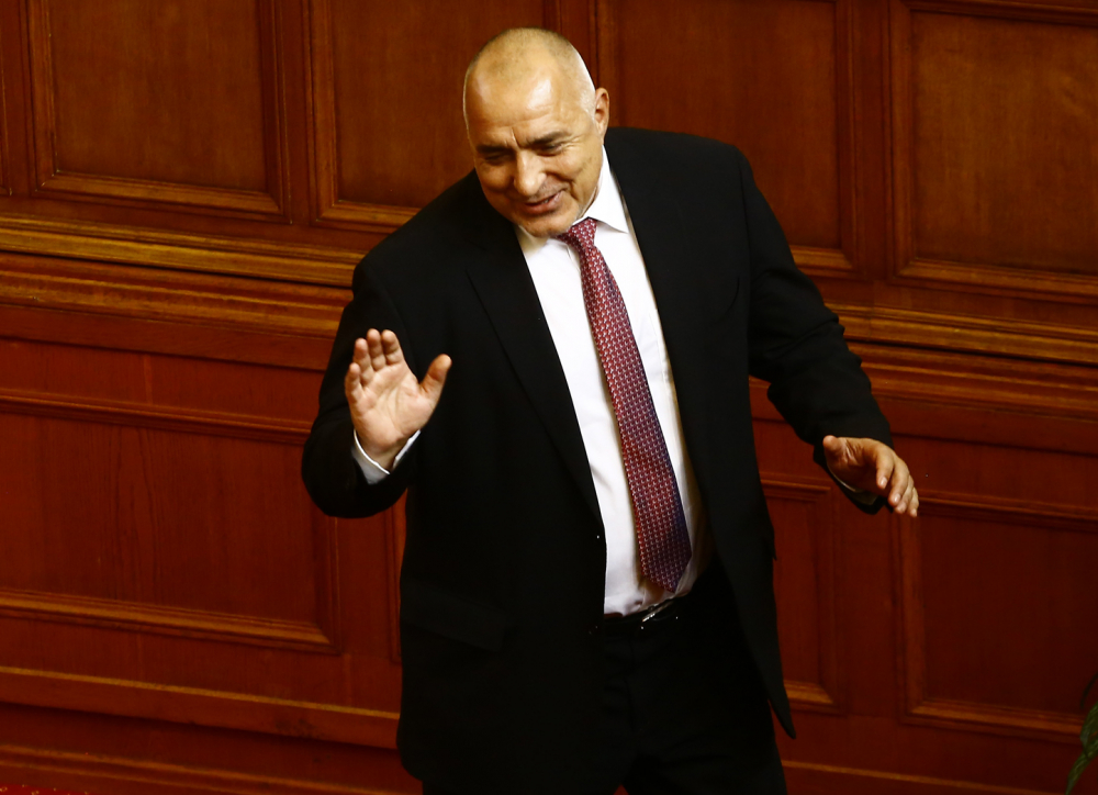 Жега в парламента: Депутати подлагат на разпит Борисов
