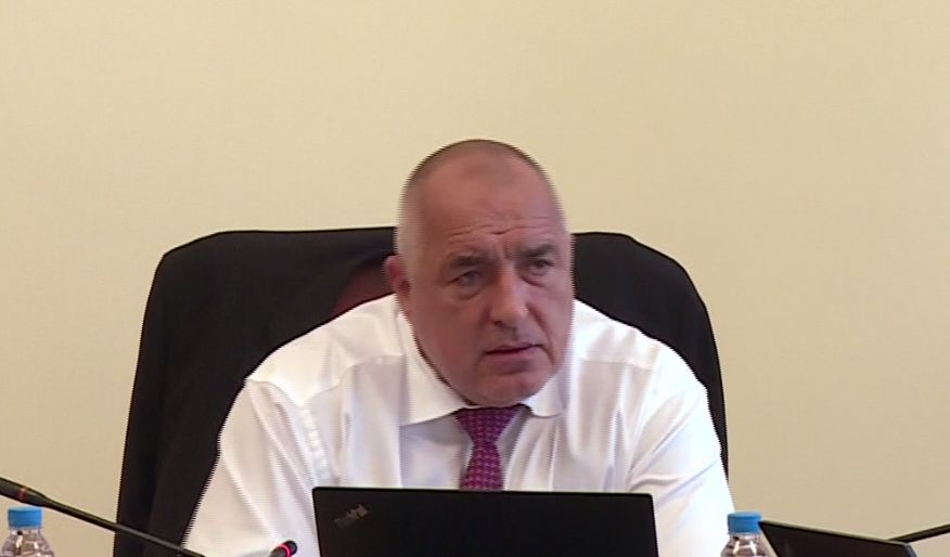 Борисов успокои гражданите и разкри с какво количество провизии разполагаме