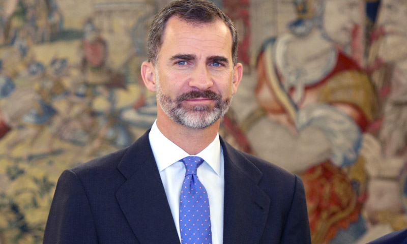 Кралят на Испания се отказа от наследството на баща си и го лиши от финансиране