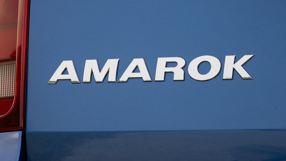 Първо изображение на новия Volkswagen Amarok 