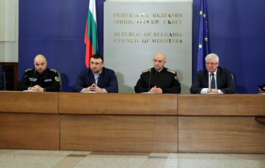 Нови безпрецедентни забрани за цяла България заради COVID-19 ВИДЕО