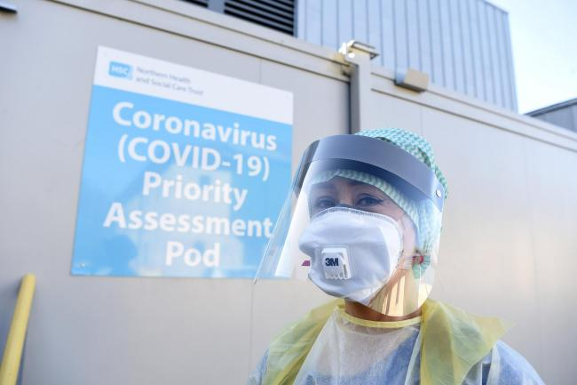 Младеж почина от коронавирус във Великобритания