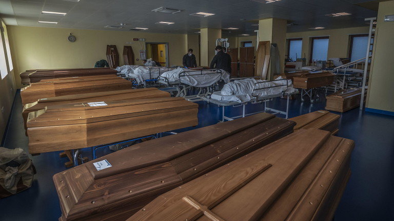 Походът на Смъртта в Италия продължава, ето колко са новите жертви