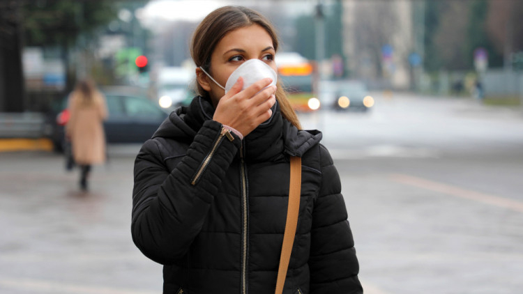 Д-р Александър Симидчиев поясни кашлицата и задухът ли са най-явните симптоми на коронавируса
