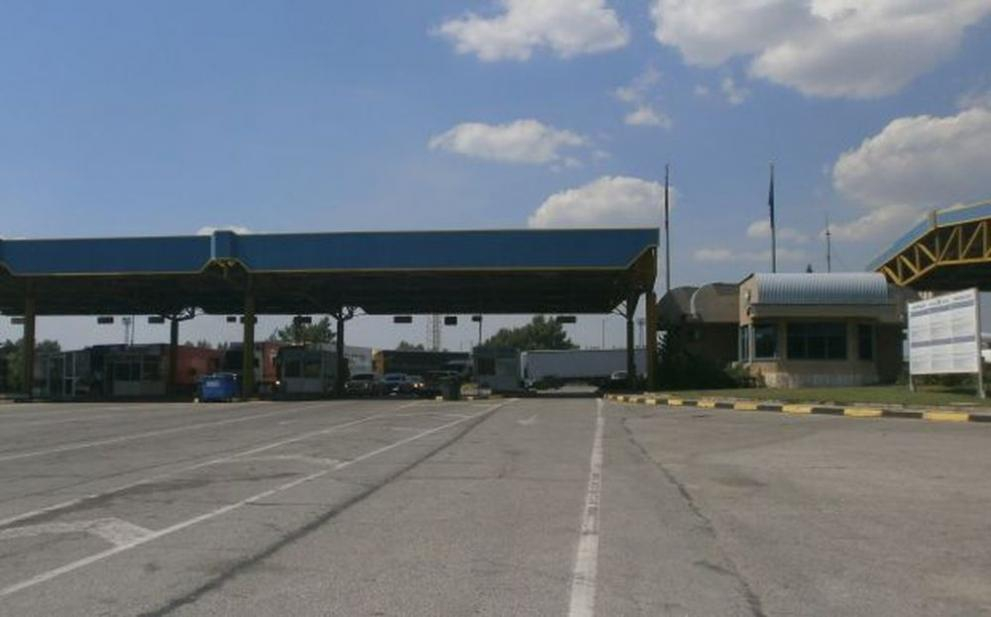 Отварят буферен паркинг за камиони край "Дунав мост" при Русе