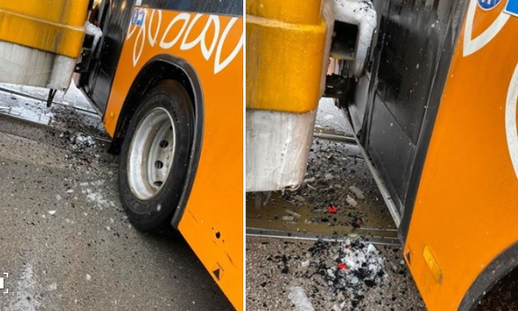 Зрелищна катастрофа между трамвай и автобус в София 