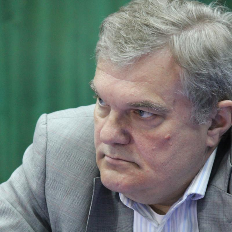 Румен Петков призова депутати и министри да си платят тестовете  за COVID-19