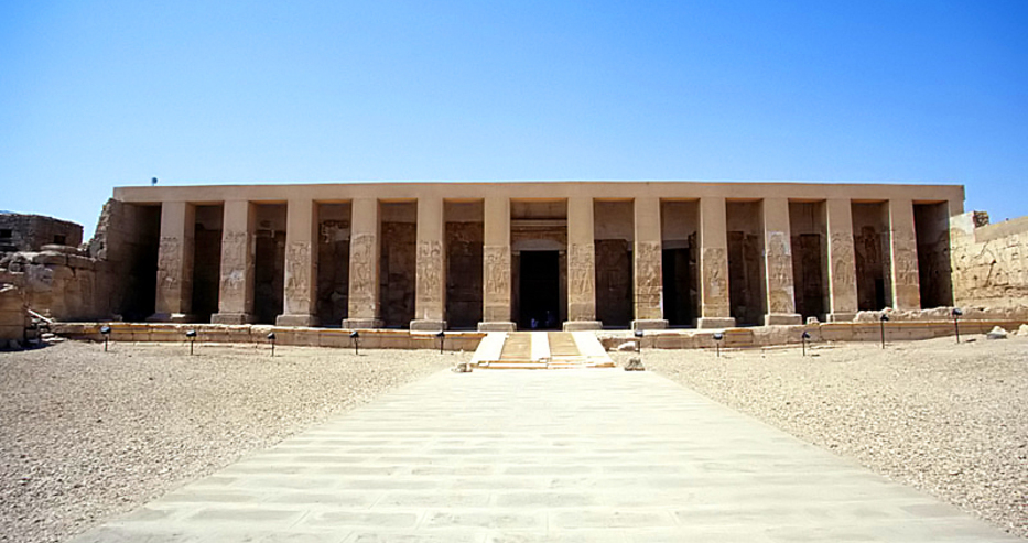 Археолози откриха неизвестни части от храма на Рамзес Втори в Абидос