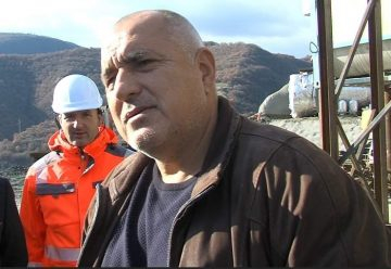 Борисов прави инспекция на тунела край Железница