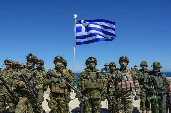 Гърция повиши бойната си готовност, очаква атака от Турция за Великден